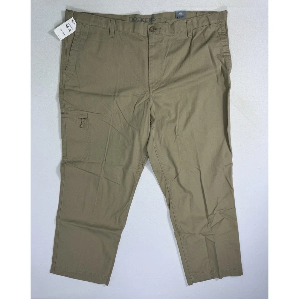 Dockers Pacific Comfort Cargo Pants Mens 46x30 NWT Khaki D3 Classic Fit Canvas